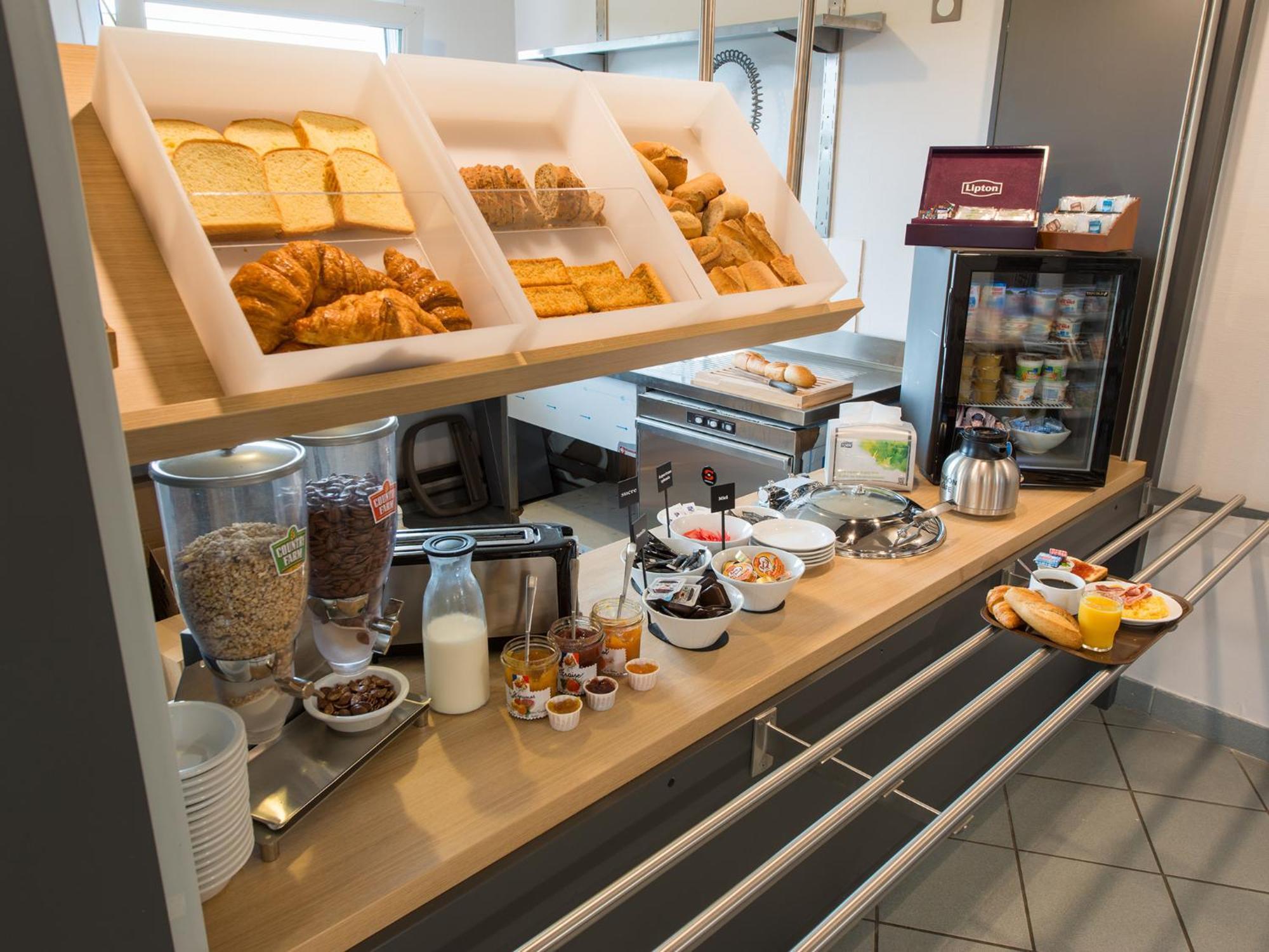 B&B Hotel Blois Sud Vineuil Vineuil  Екстер'єр фото